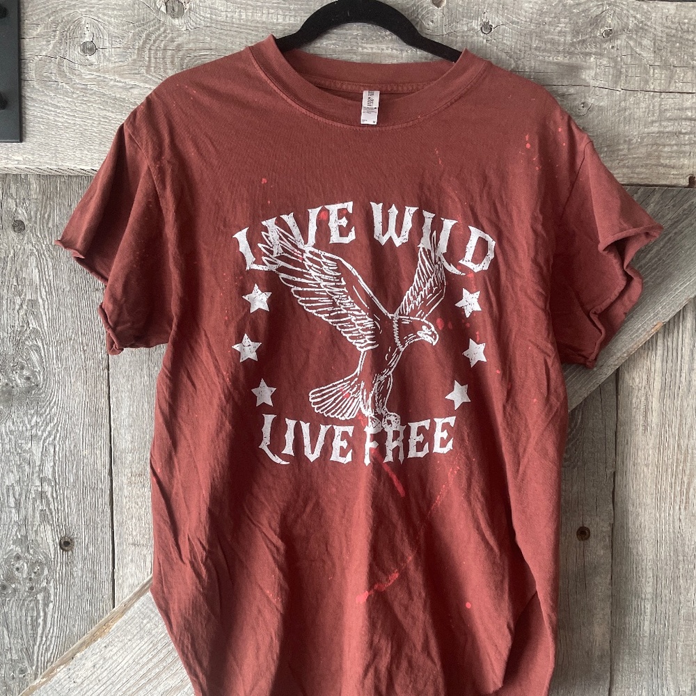 Pebby Forevee tee